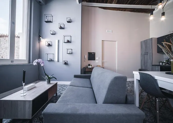 Palazzo Paladini - Luxury In The Heart Of The Old Town