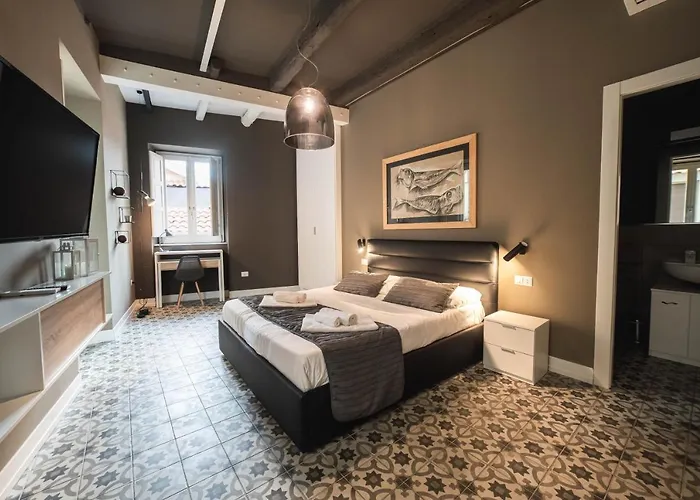 Apartmanhotel Palazzo Paladini - Luxury In The Heart Of The Old Town