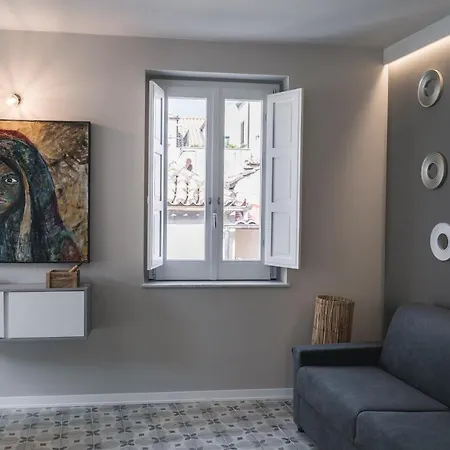 Palazzo Paladini - Luxury In The Heart Of The Old Town *