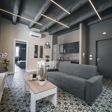 Palazzo Paladini - Luxury In The Heart Of The Old Town *