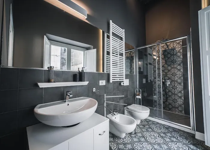 Palazzo Paladini - Luxury In The Heart Of The Old Town 3*