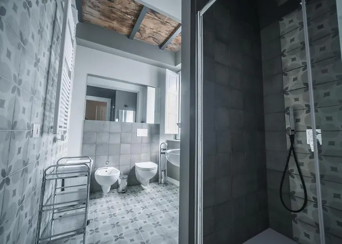 Lägenhetshotell Palazzo Paladini - Luxury In The Heart Of The Old Town 3*